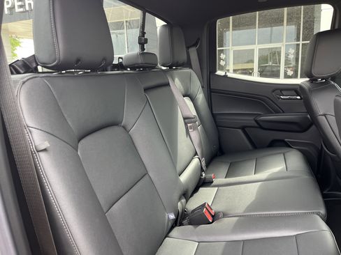 New 2026 GMC Canyon Elevation w/ Convenience Package image 14