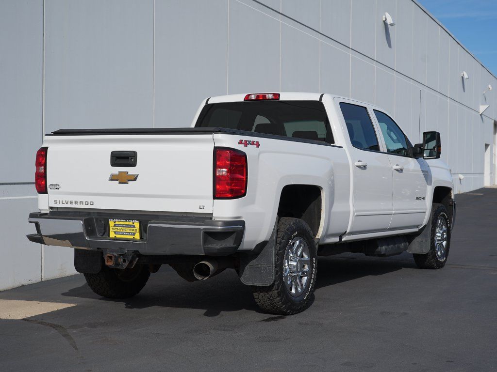 Used 2018 Chevrolet Silverado 2500 LT AWD/4WD image 3