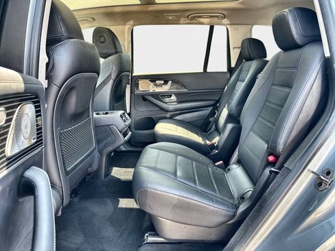 Used 2024 Mercedes-Benz GLS 450 4MATIC image 12