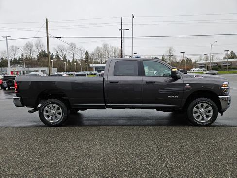 New 2026 RAM 2500 Big Horn AWD/4WD image 6