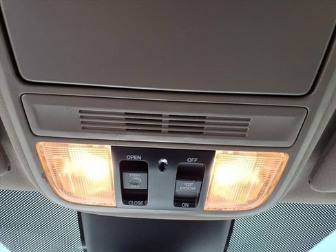 Used 2021 Honda Odyssey EX-L image 31