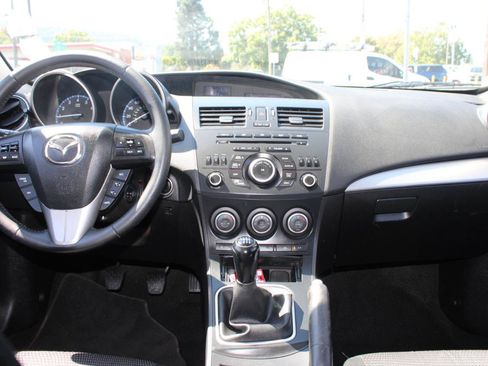Used 2013 MAZDA MAZDA3 i Touring FWD image 12