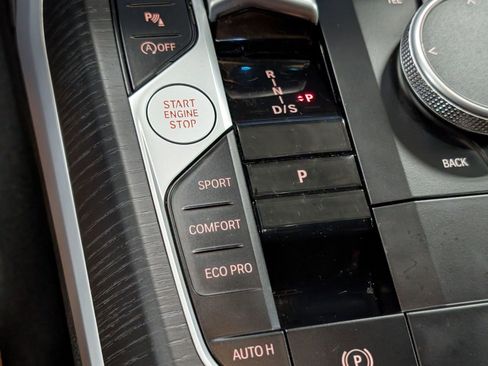 Certified 2025 BMW 330i xDrive Sedan w/ Premium Package image 26