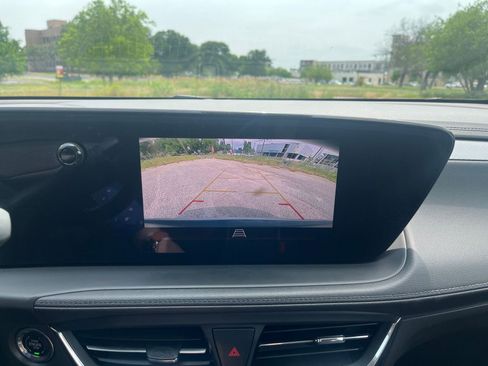 Used 2025 Buick Encore GX Preferred FWD image 17
