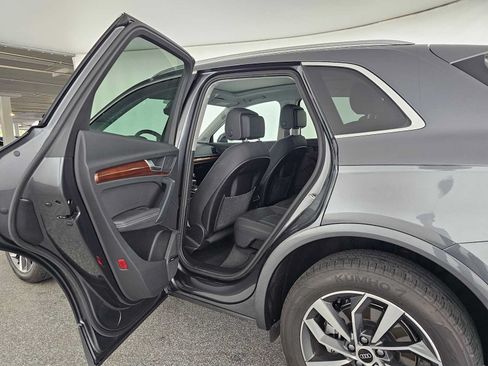 Used 2023 Audi Q5 2.0T Premium Plus AWD/4WD image 15