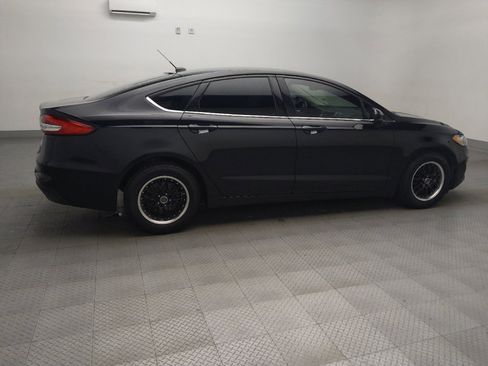 Used 2019 Ford Fusion S image 10