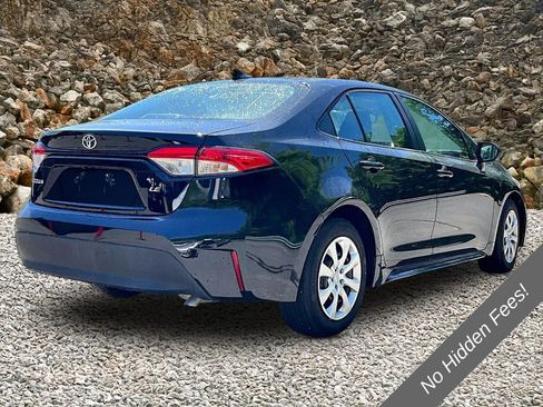 Used 2024 Toyota Corolla LE FWD image 2