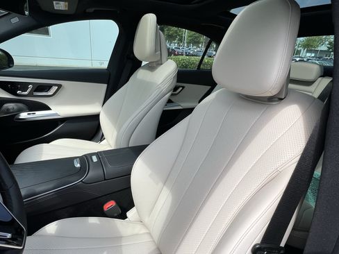 Used 2026 Mercedes-Benz E 350 Sedan image 16