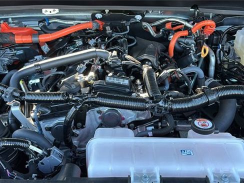 New 2025 Toyota Tacoma TRD Off-Road w/ TRD Off Road Premium Package image 33