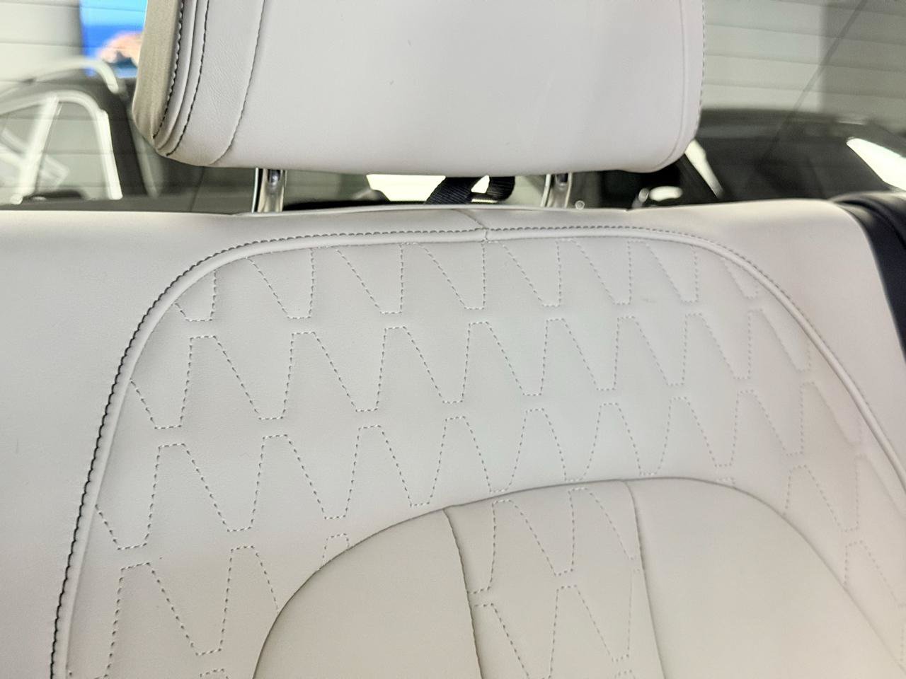 Used 2019 BMW X7 xDrive50i w/ Executive Package AWD/4WD image 34