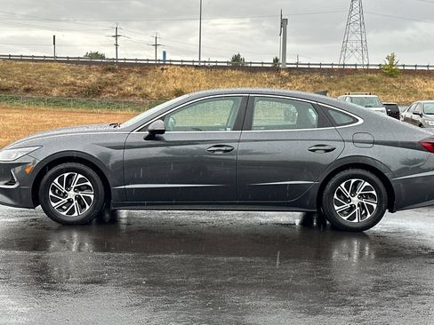 Used 2023 Hyundai Sonata Blue FWD image 6