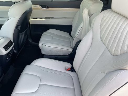 Used 2024 Hyundai Palisade Limited AWD/4WD image 22