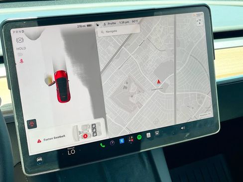 Used 2024 Tesla Model Y Long Range RWD image 15