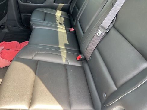 Used 2014 GMC Sierra 1500 SLT w/ SLT Crew Cab Value Package image 34