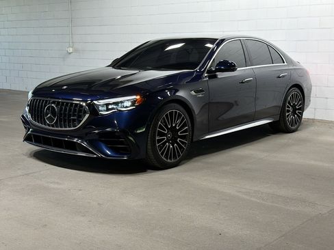 Used 2025 Mercedes-Benz E 53 AMG e 4MATIC Sedan image 1