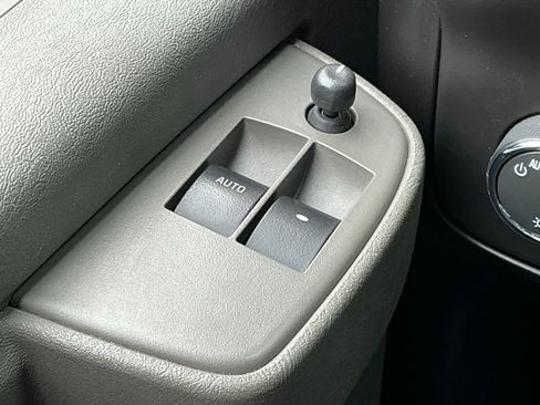 Used 2024 Chevrolet Express 2500 w/ Driver Convenience Package image 39