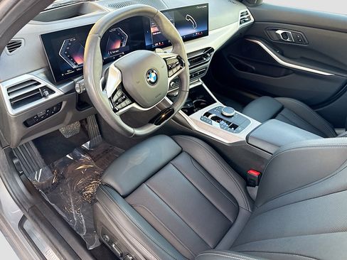 Used 2025 BMW 330i Sedan image 26