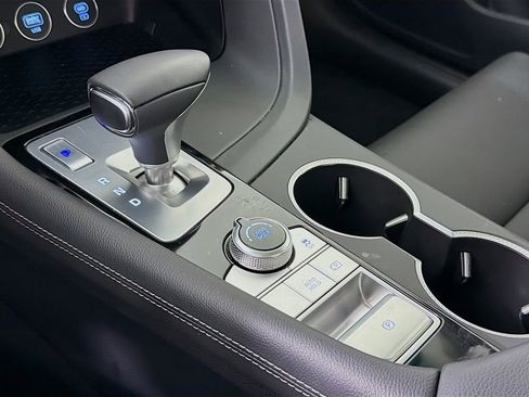 Used 2026 Genesis G70 2.5T image 20