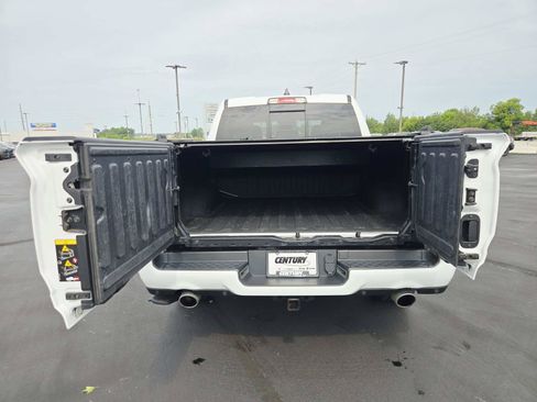Used 2020 RAM 1500 Limited AWD/4WD image 17