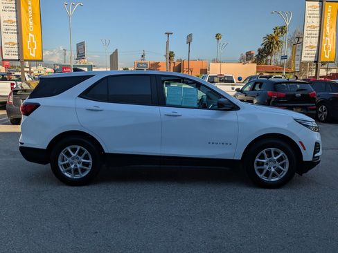 Certified 2023 Chevrolet Equinox LS image 4