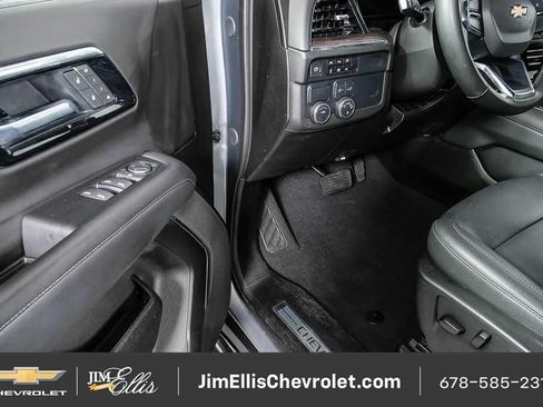 Certified 2025 Chevrolet Tahoe LT RWD image 7