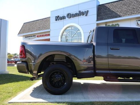 New 2026 RAM 3500 Laramie w/ Night Edition AWD/4WD image 43