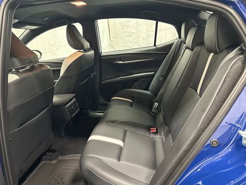 Used 2026 Toyota Camry SE FWD image 47
