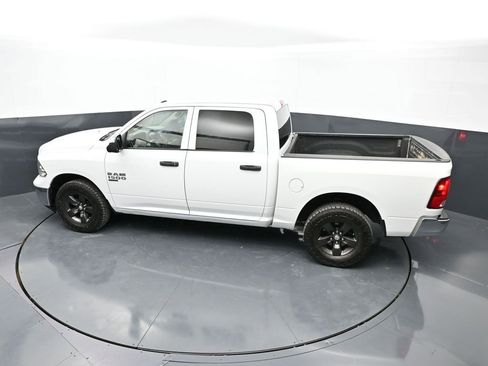 Used 2022 RAM 1500 Tradesman w/ Chrome Appearance Group AWD/4WD image 33