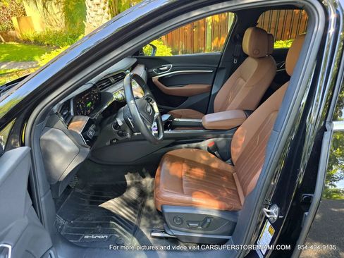 Used 2019 Audi e-tron Premium Plus AWD/4WD image 18