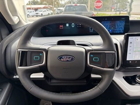 New 2025 Ford Expedition Max Active image 17