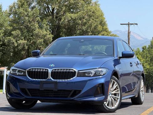 Used 2023 BMW 330e xDrive w/ Premium Package AWD/4WD image 1