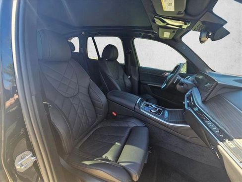 Used 2024 BMW X5 xDrive40i image 16