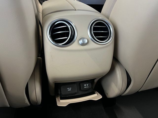 Used 2016 Mercedes-Benz GLC 300 image 32