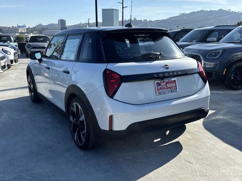 New 2026 MINI Cooper S image 3