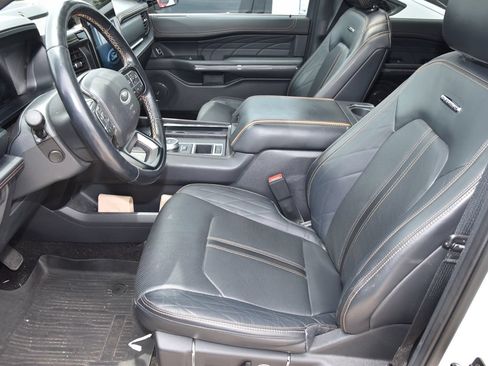 Certified 2023 Ford Expedition Platinum RWD image 10