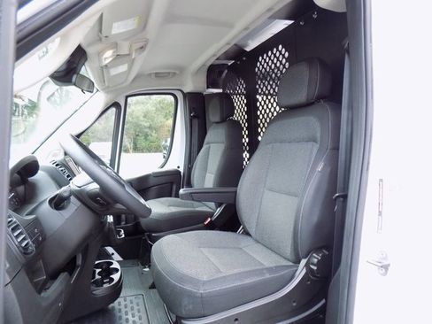 Used 2023 RAM ProMaster 2500 image 25