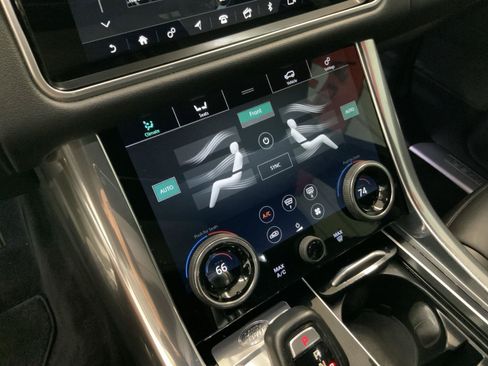 Used 2018 Land Rover Range Rover Sport HSE AWD/4WD image 25