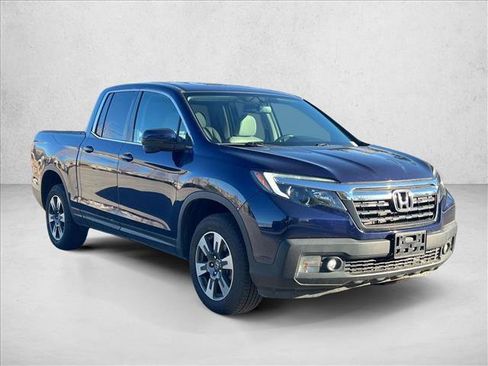 Used 2019 Honda Ridgeline RTL-T image 3