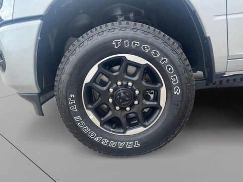 Used 2026 RAM 2500 Laramie AWD/4WD image 9