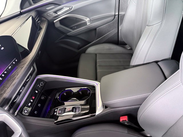 Certified 2025 Audi Q5 Premium w/ Premium Plus AWD/4WD image 17