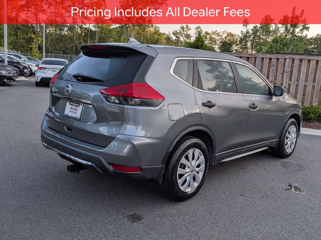 Used 2020 Nissan Rogue S FWD image 4
