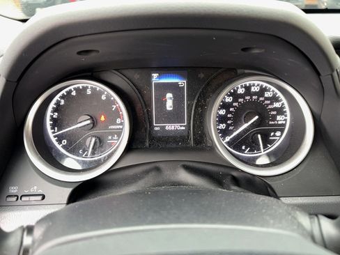 Used 2023 Toyota Camry LE image 17