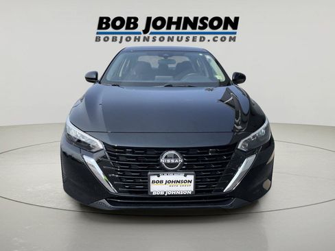 Used 2025 Nissan Sentra SV w/ All-Weather Package FWD image 2