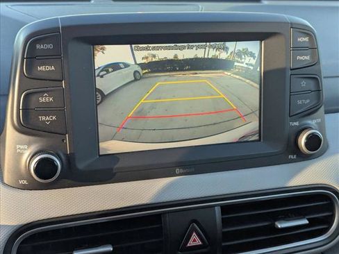 Used 2021 Hyundai Kona SE AWD/4WD image 13