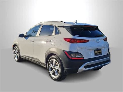 Certified 2022 Hyundai Kona SEL w/ Convenience Package image 6