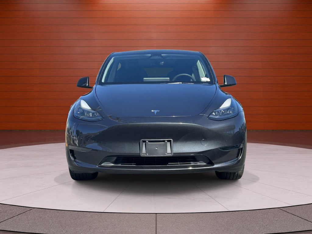 Used 2025 Tesla Model Y Long Range RWD image 6