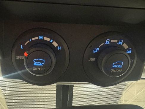 Used 2019 Toyota 4Runner TRD Off-Road Premium image 15