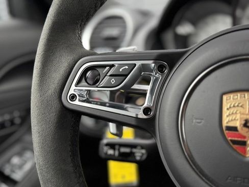 Certified 2025 Porsche 718 Cayman GT4 image 19