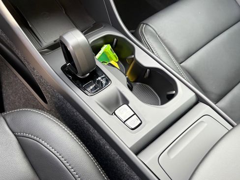 New 2026 Volvo XC40 B5 Core w/ Protection Package Premier image 13