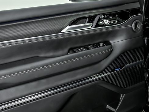 Used 2024 Jeep Grand Wagoneer L Series II w/ Quick Order Packagew 28T image 18